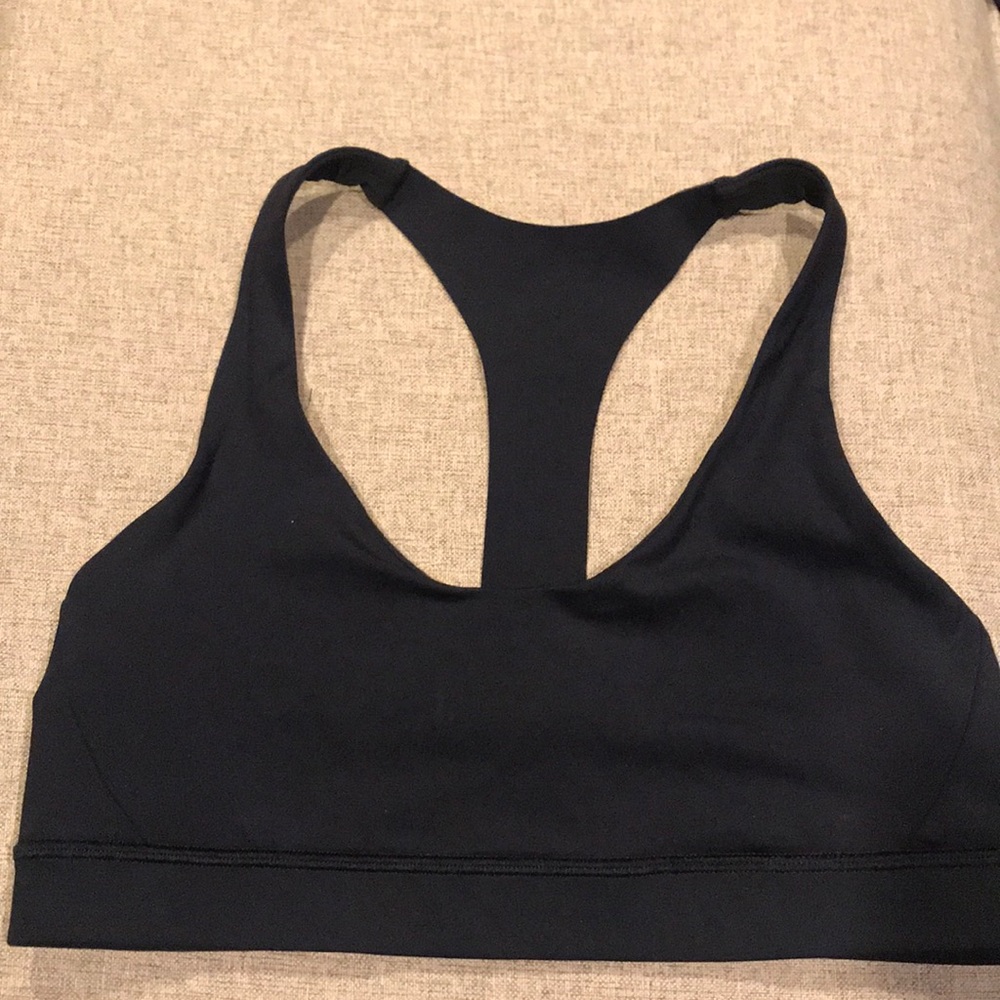 Luluemon sports bra